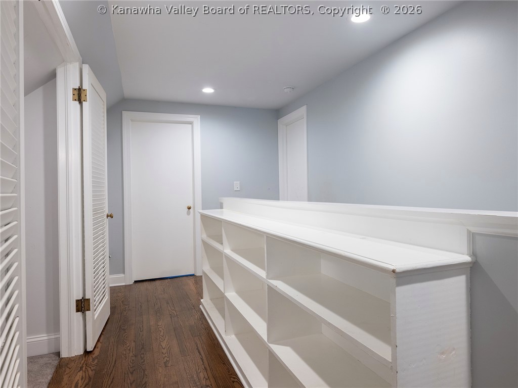 1313 Oakmont Road