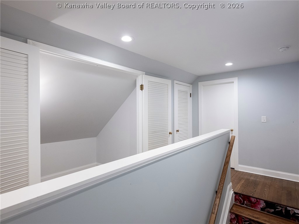 1313 Oakmont Road