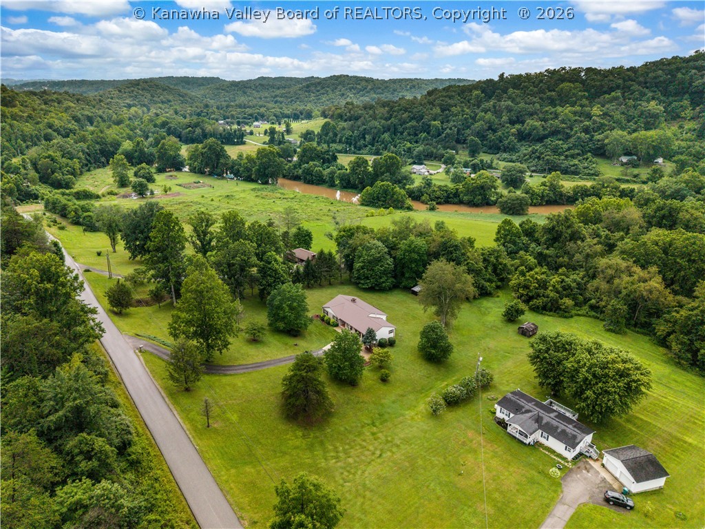 4081 Poca River Road S