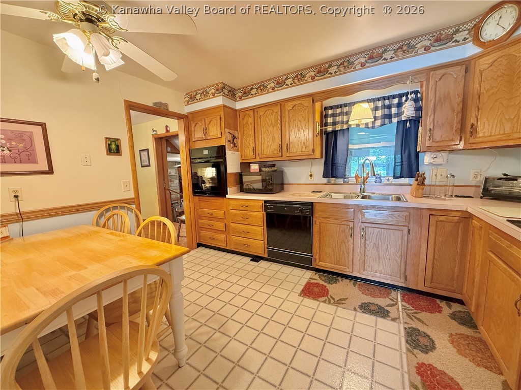 944 S Walnut Street