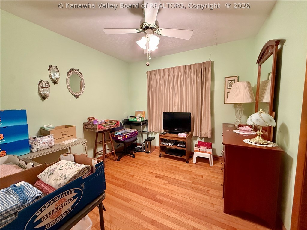944 S Walnut Street