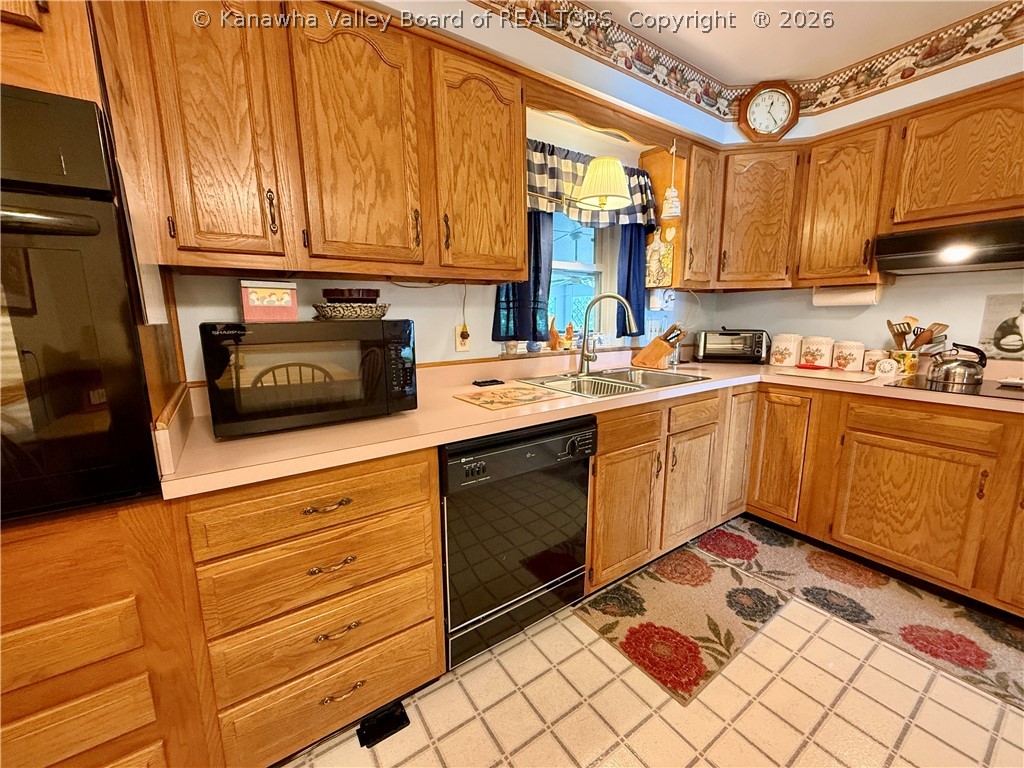 944 S Walnut Street