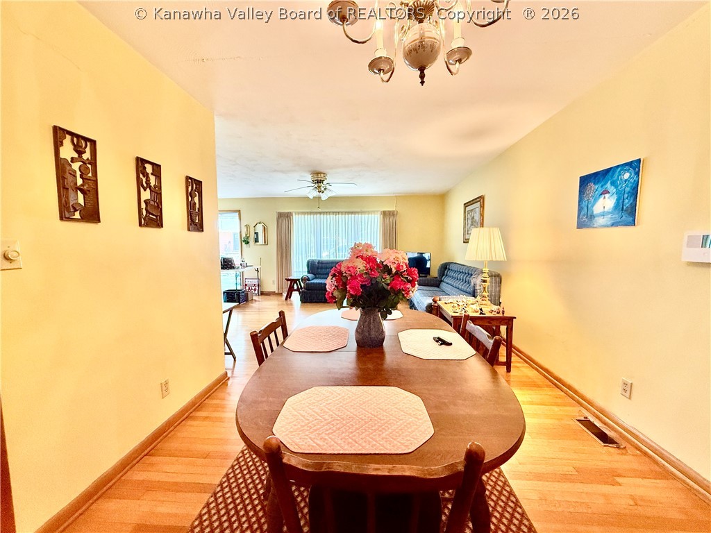 944 S Walnut Street