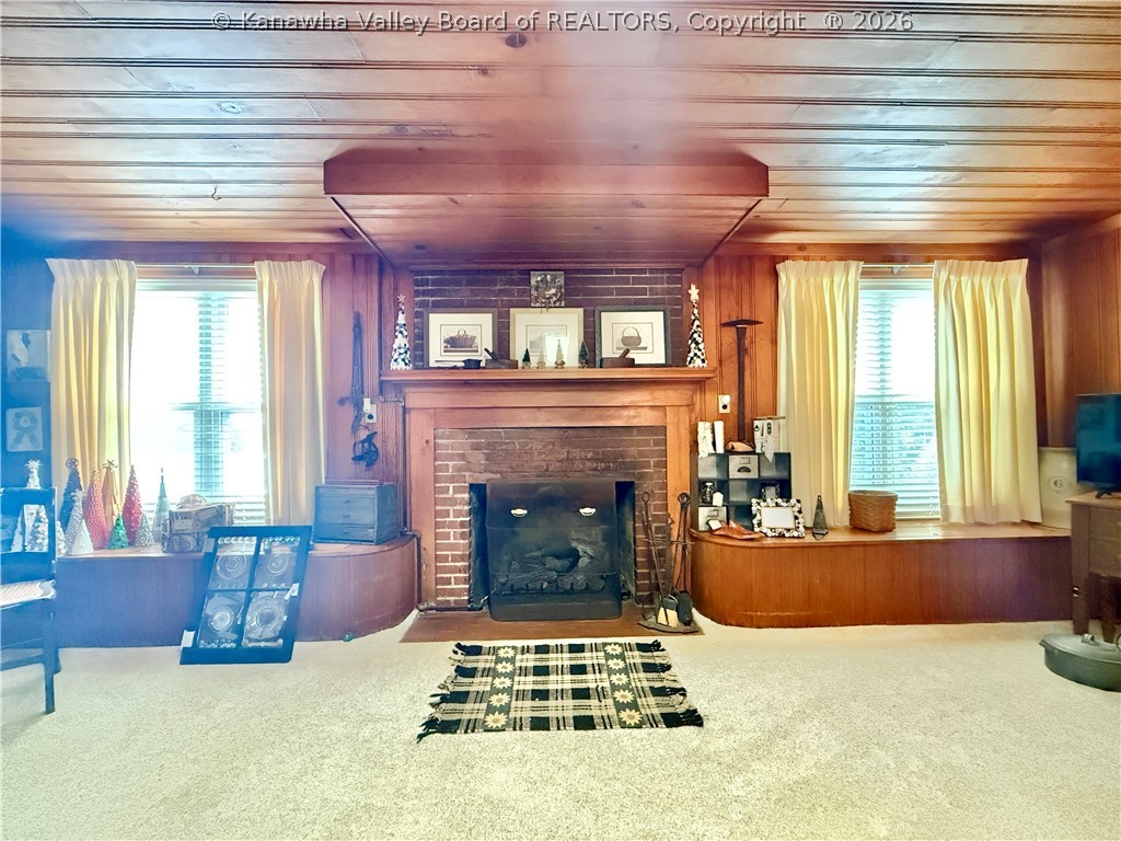 319 Mount View Drive