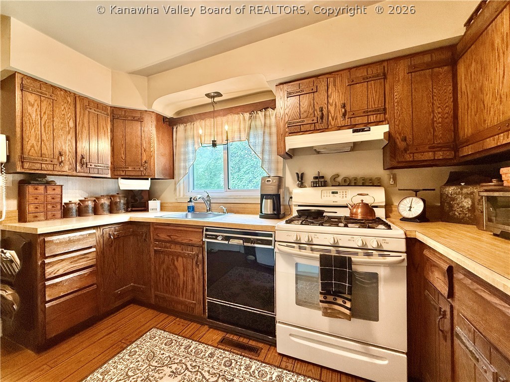 319 Mount View Drive