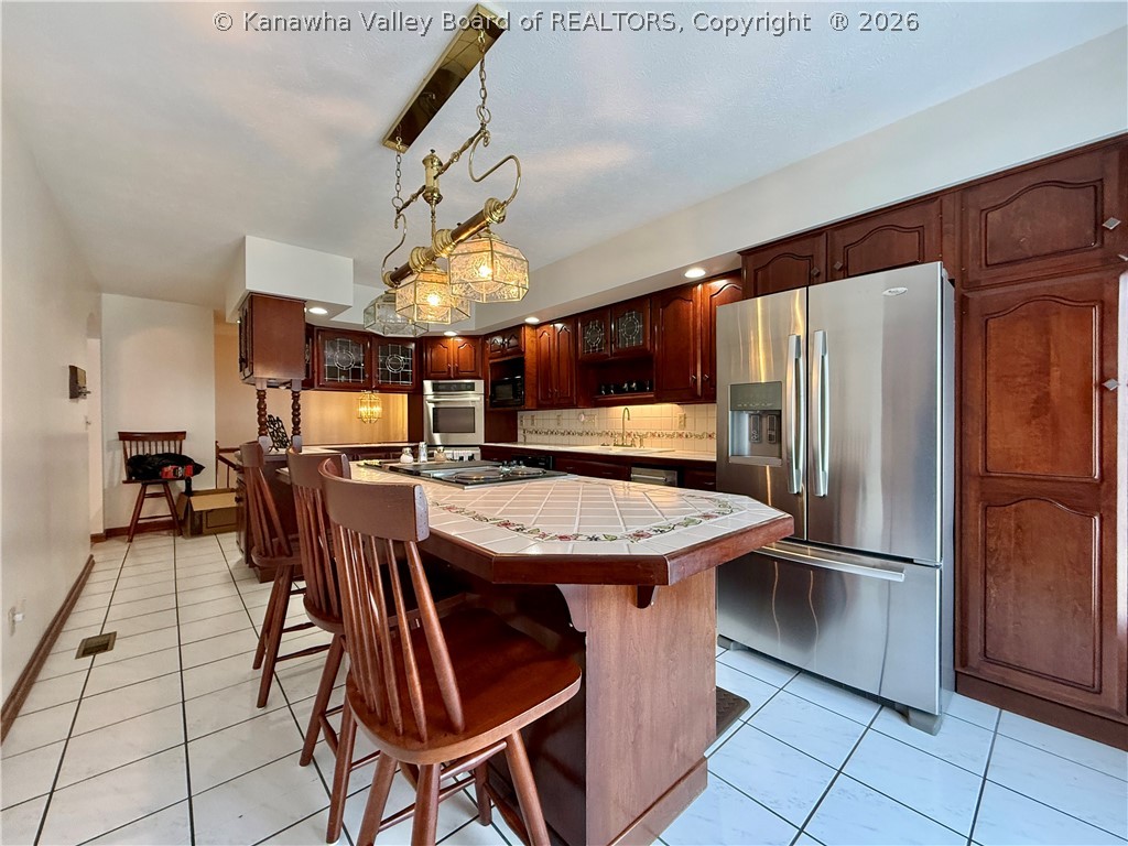 206 2nd Avenue