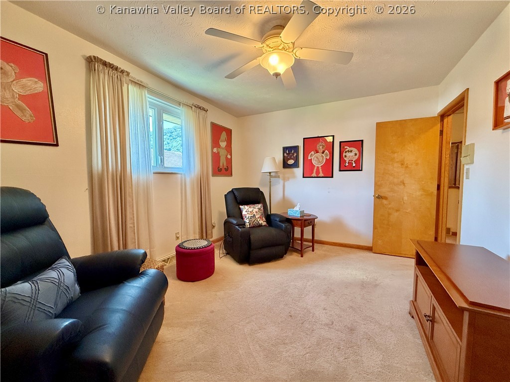 206 2nd Avenue