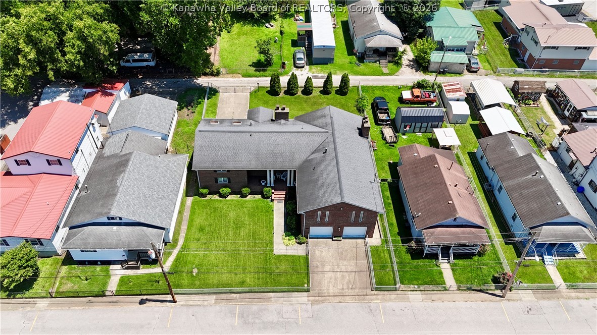 206 2nd Avenue