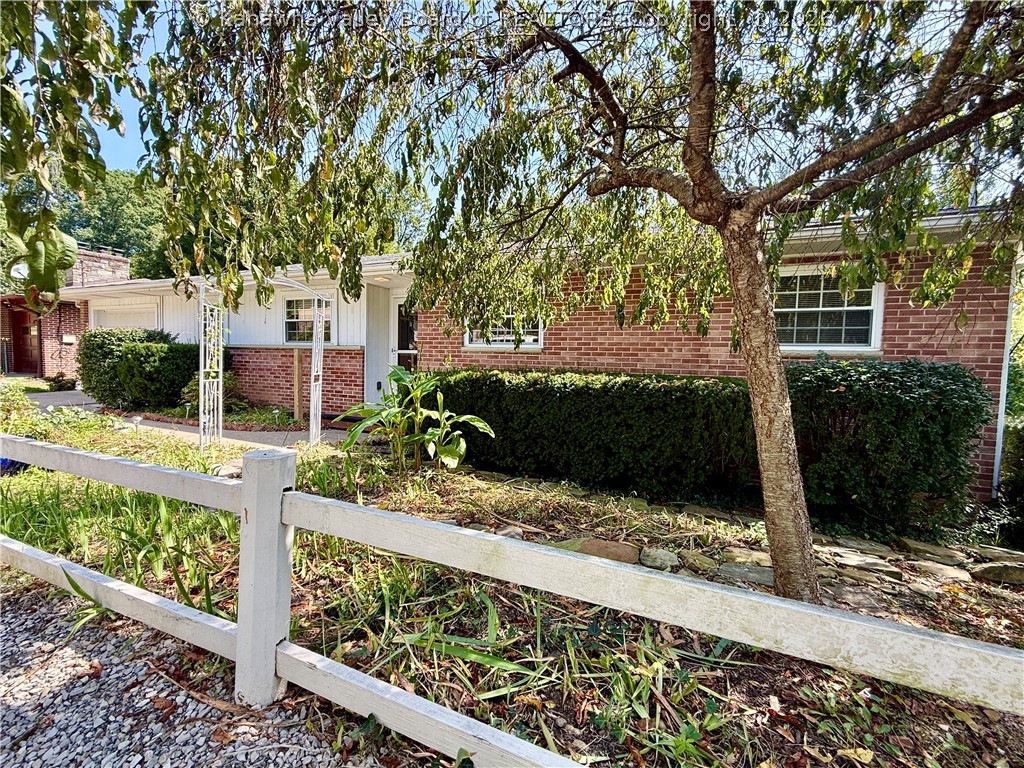 864 Carroll Road