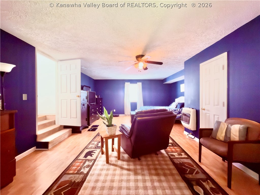 916 Honeycutt Road