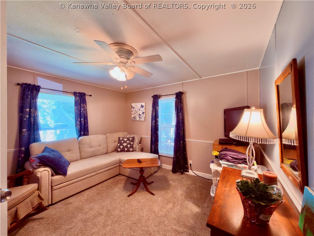 916 Honeycutt Road