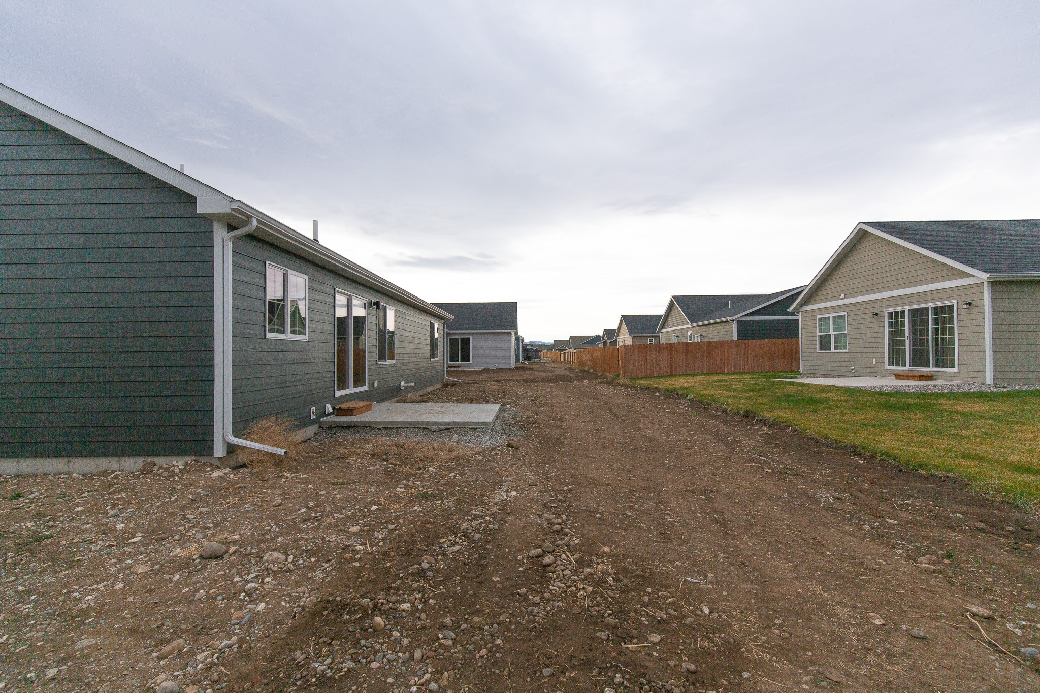 320 Lomond Court