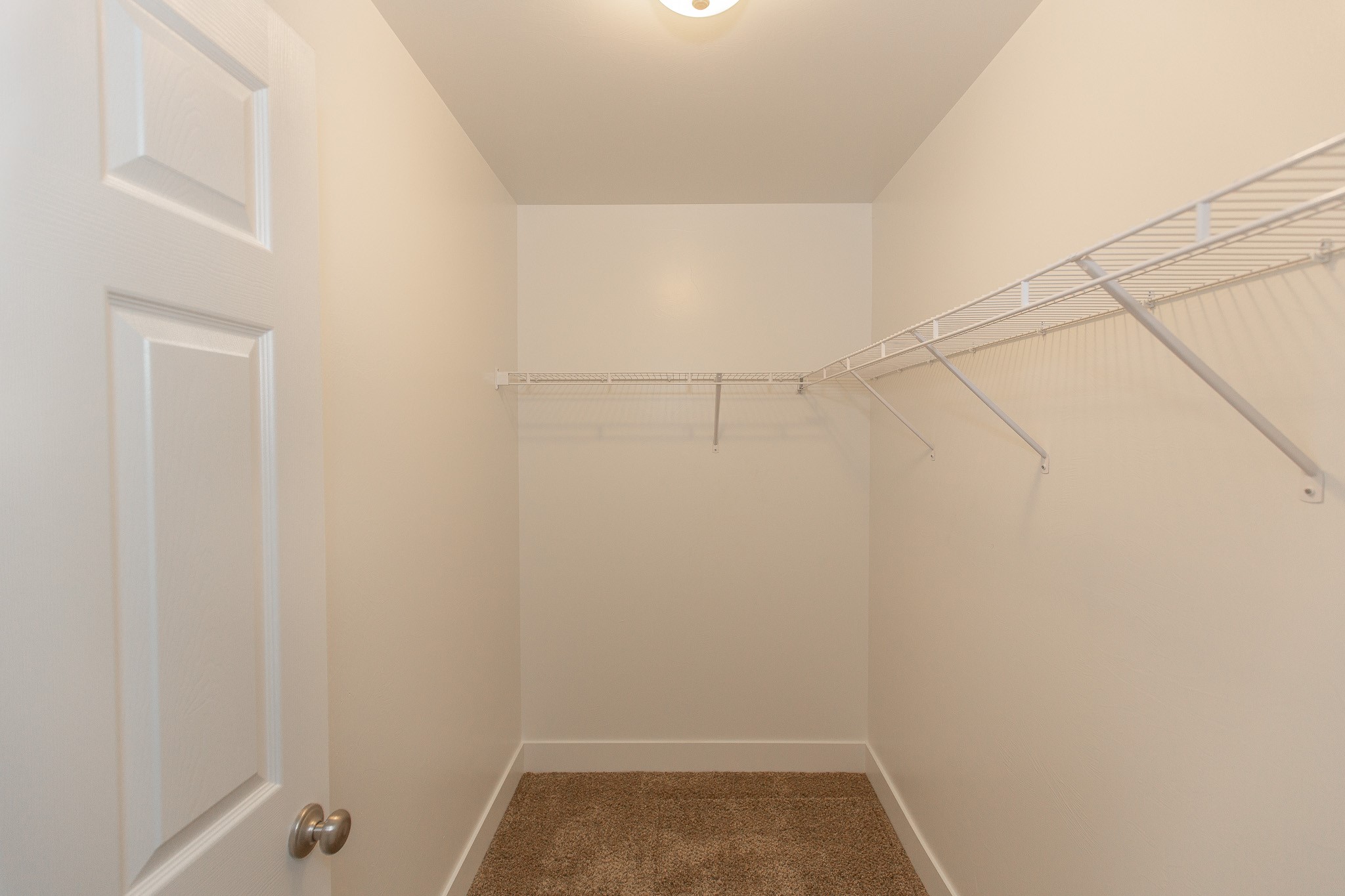 320 Lomond Court