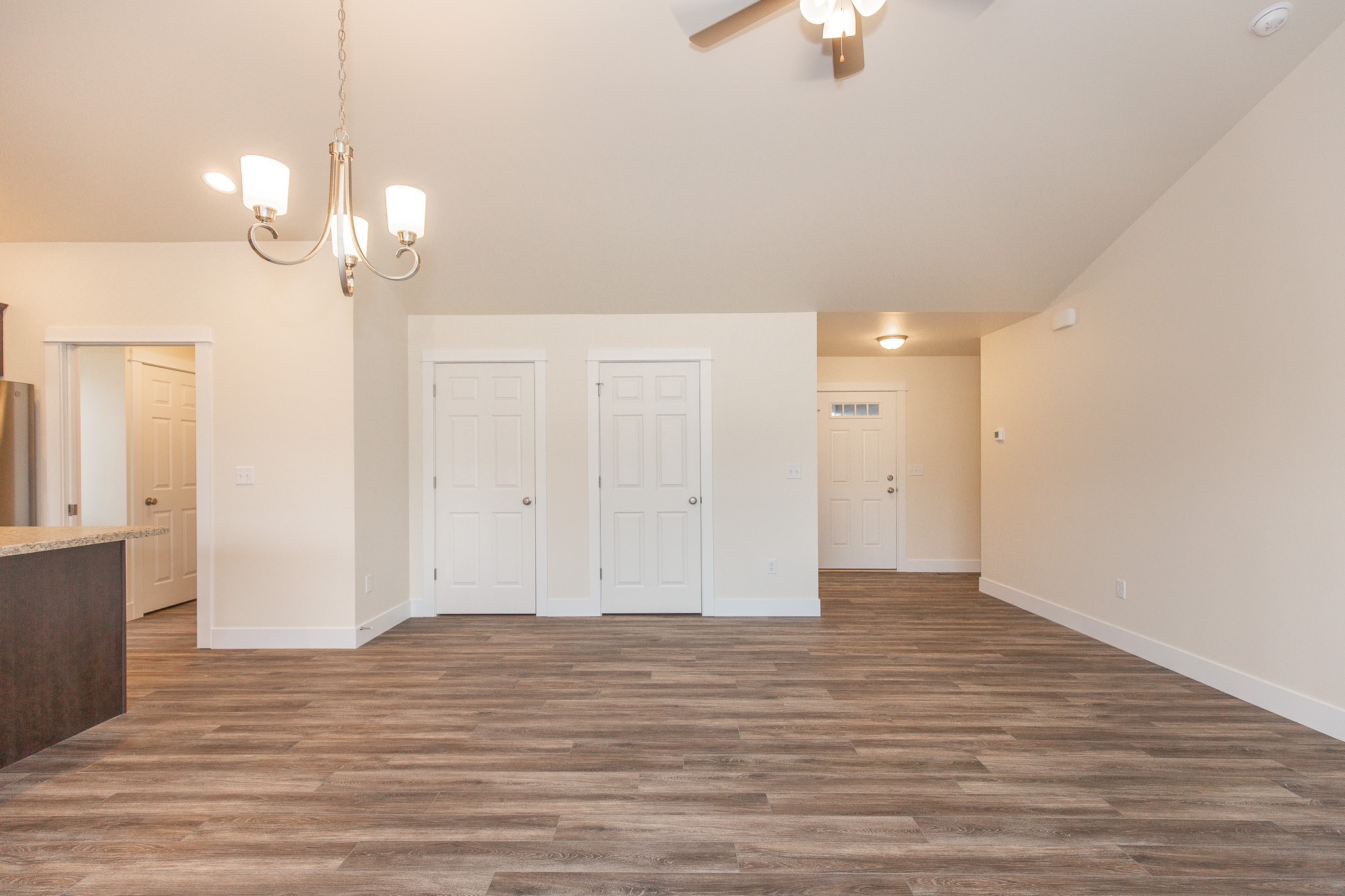 320 Lomond Court