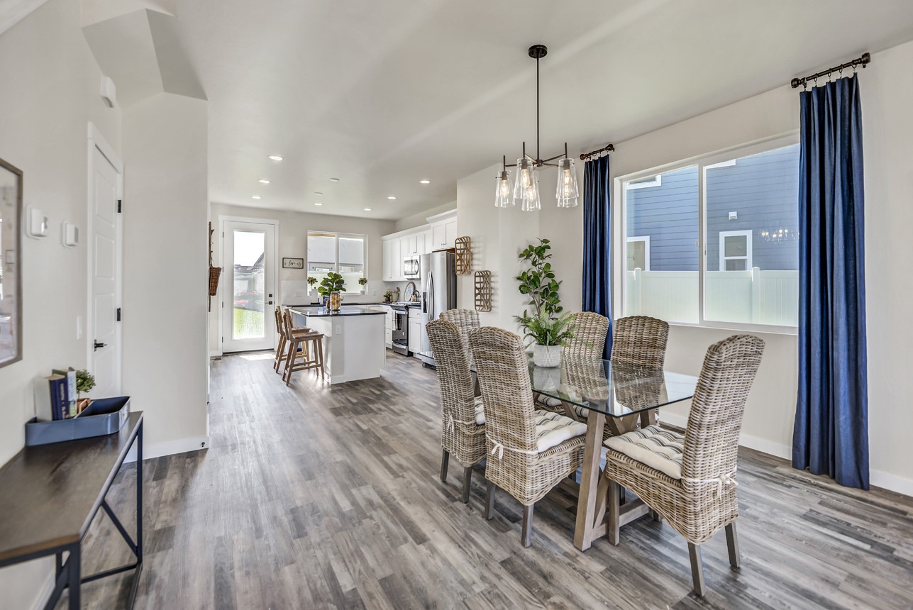 351 Meadow View Loop