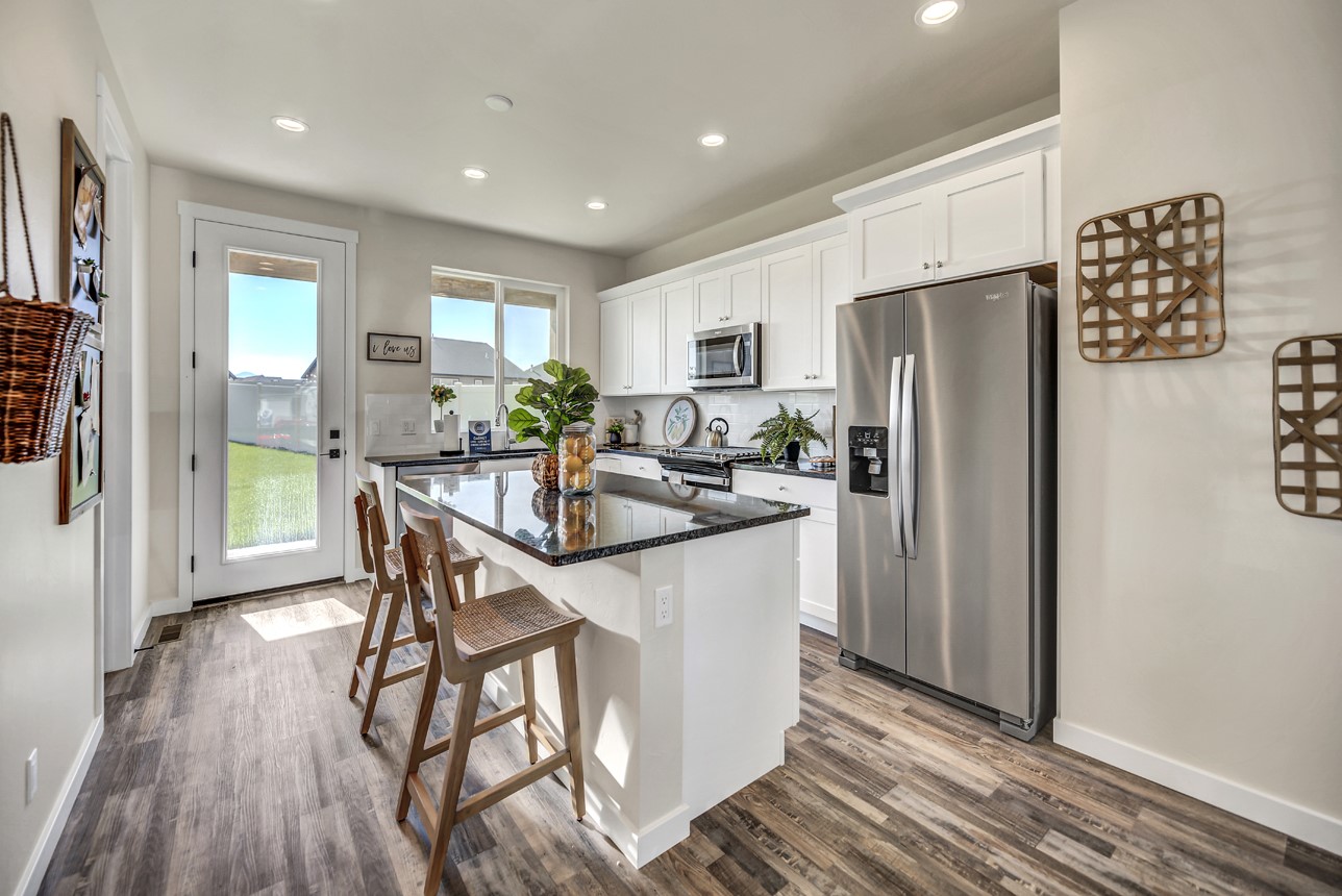 351 Meadow View Loop