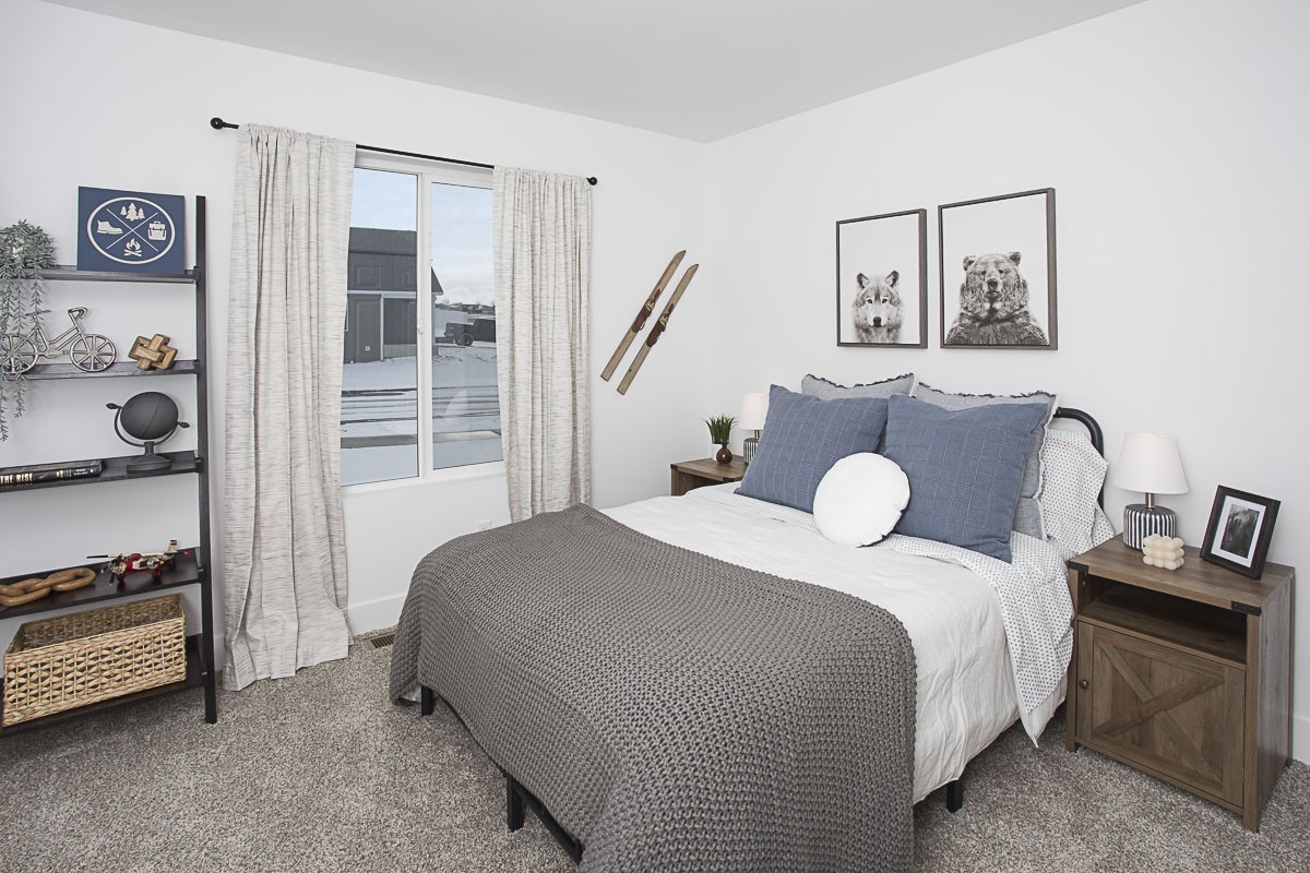 303 Meadow View Loop