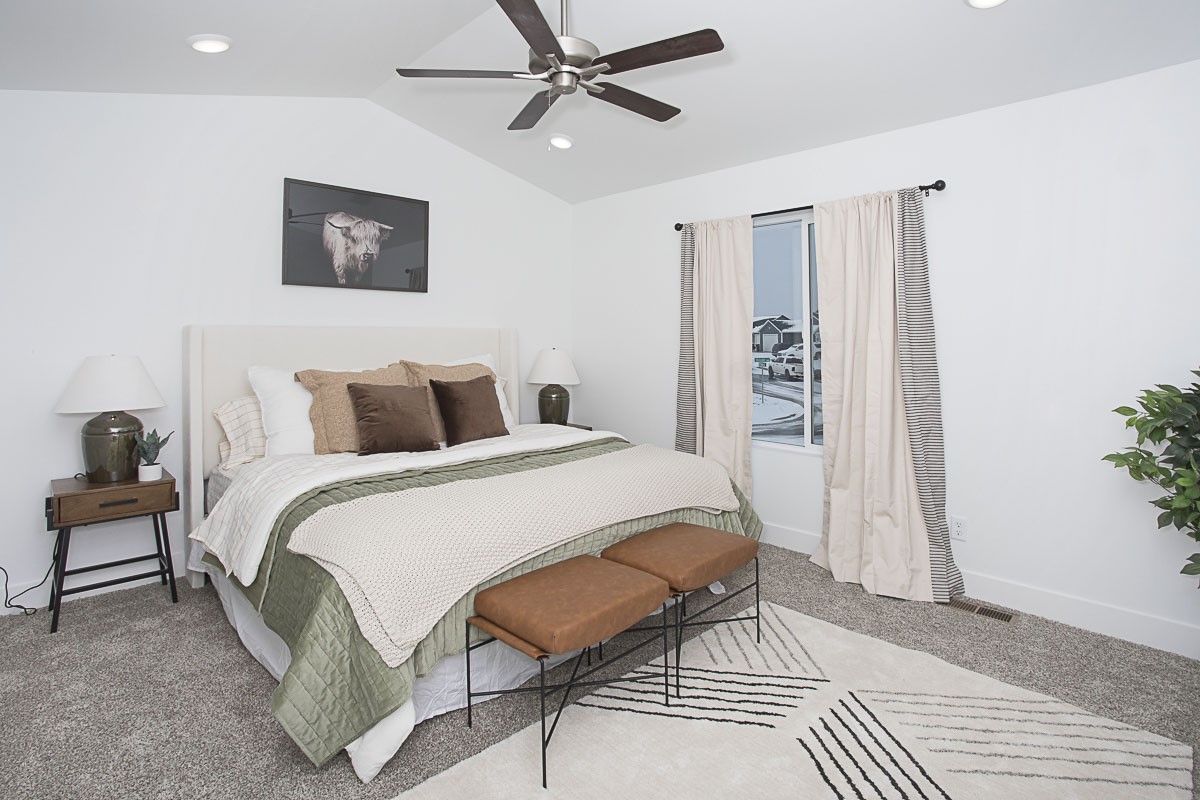 303 Meadow View Loop