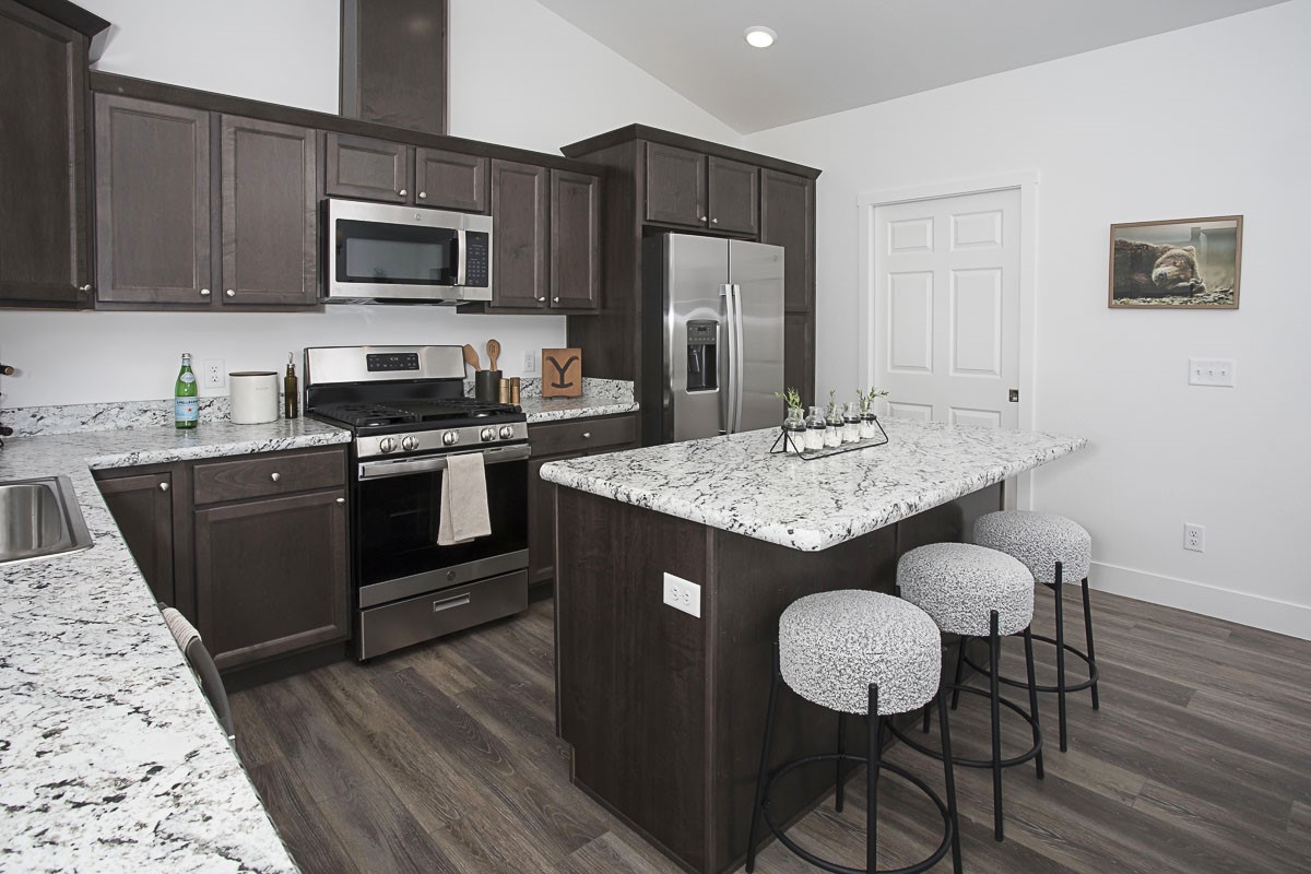 303 Meadow View Loop