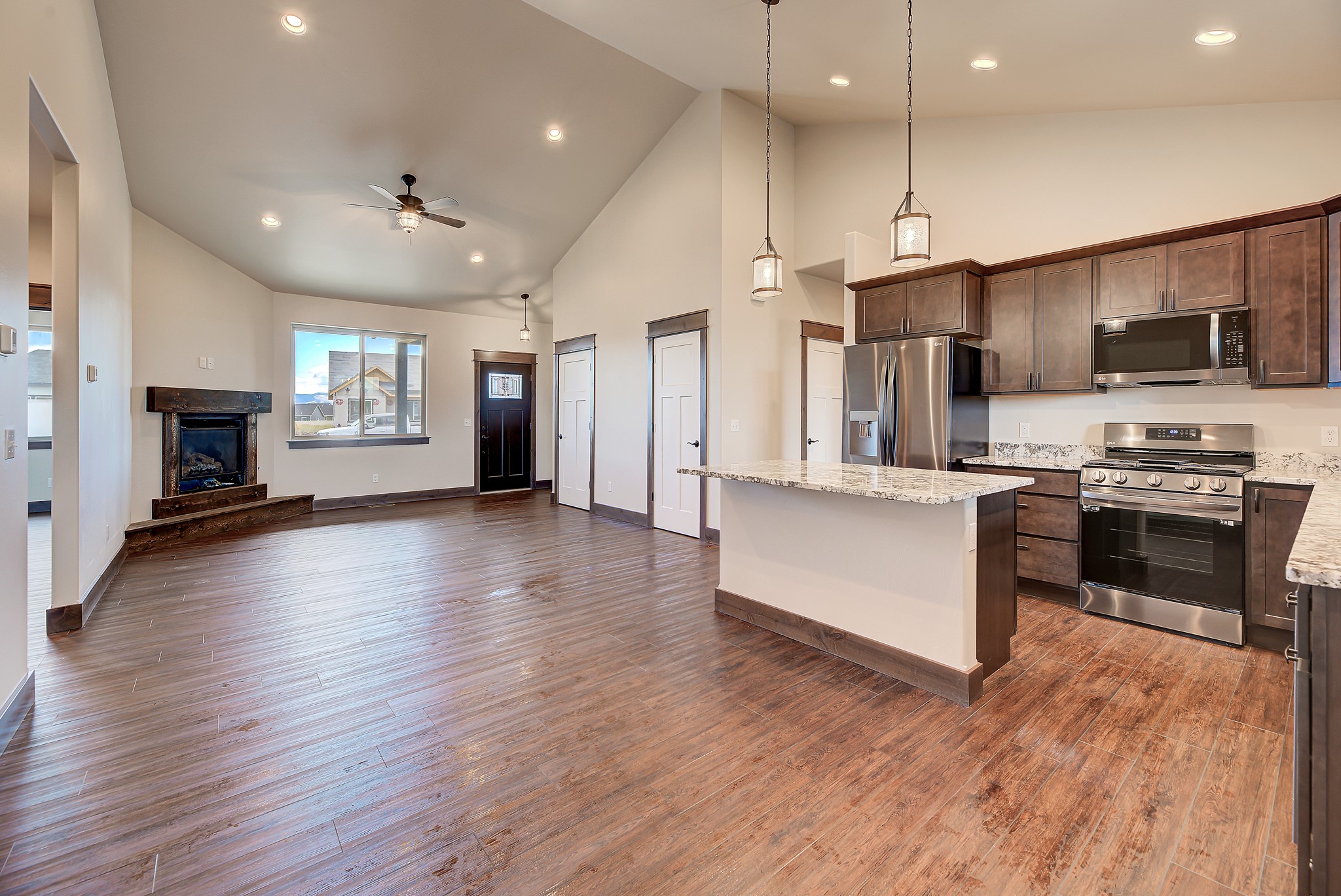 195 Meadow View Loop