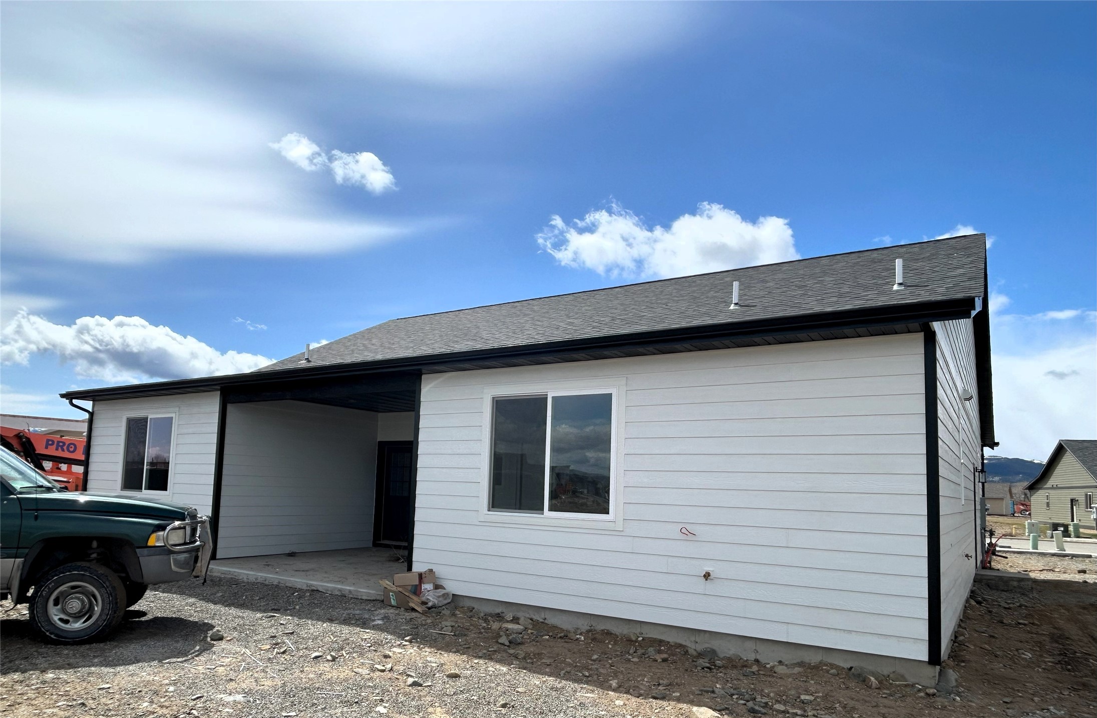 195 Meadow View Loop
