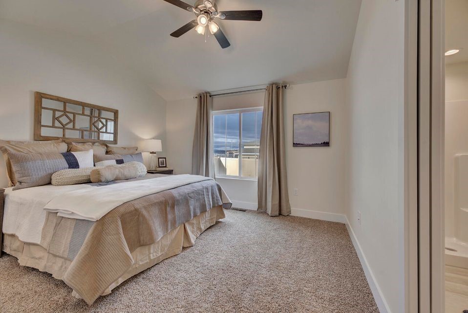 290 Meadow View Loop