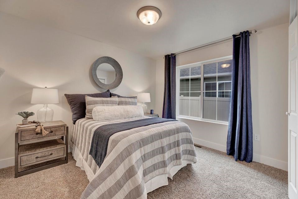 290 Meadow View Loop