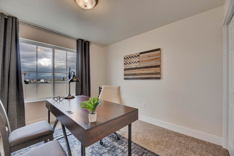 290 Meadow View Loop