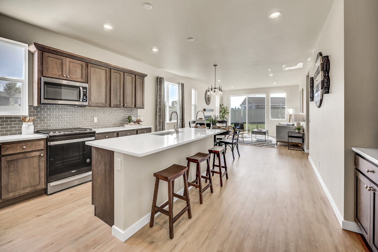 218 Kinross Court