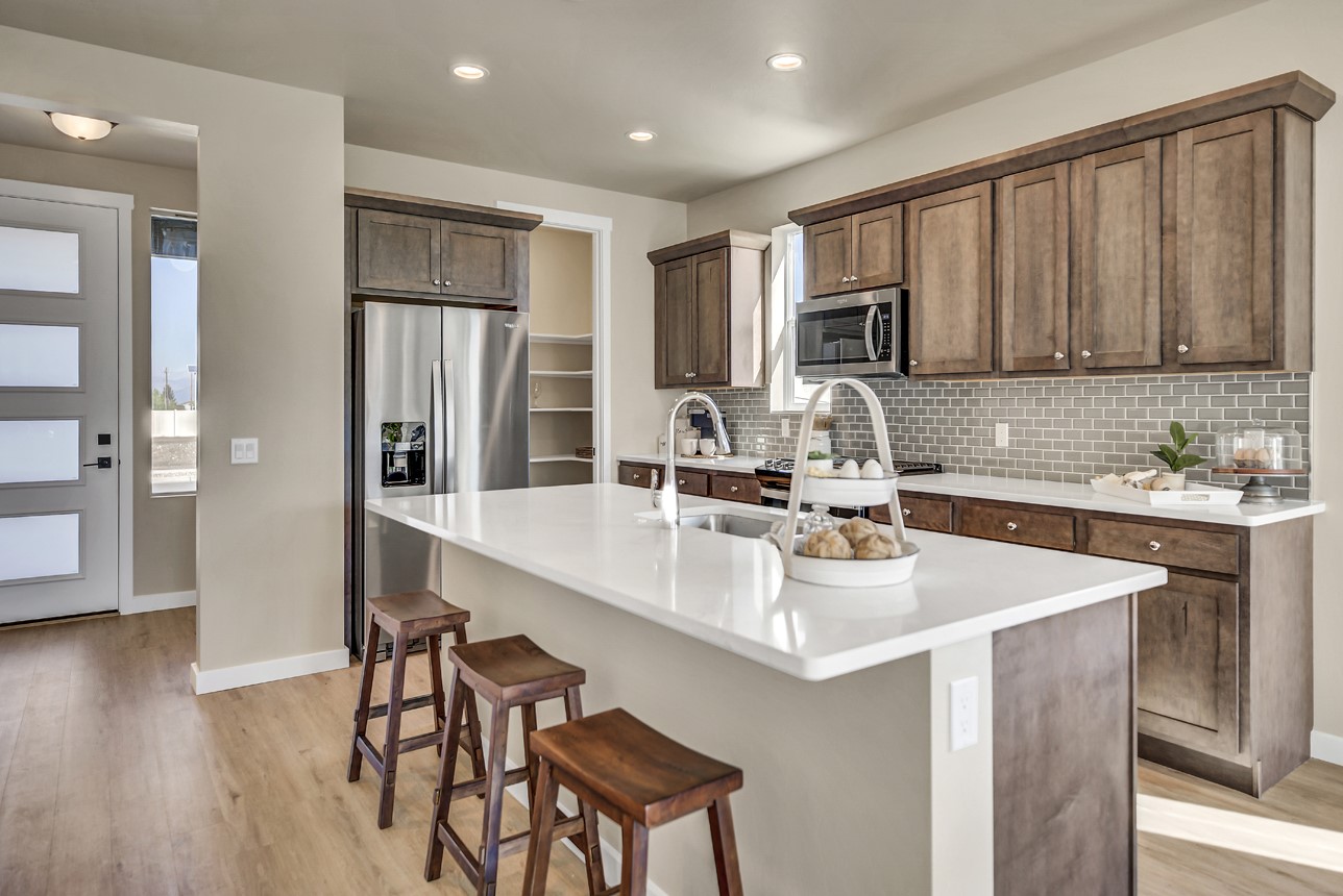 218 Kinross Court