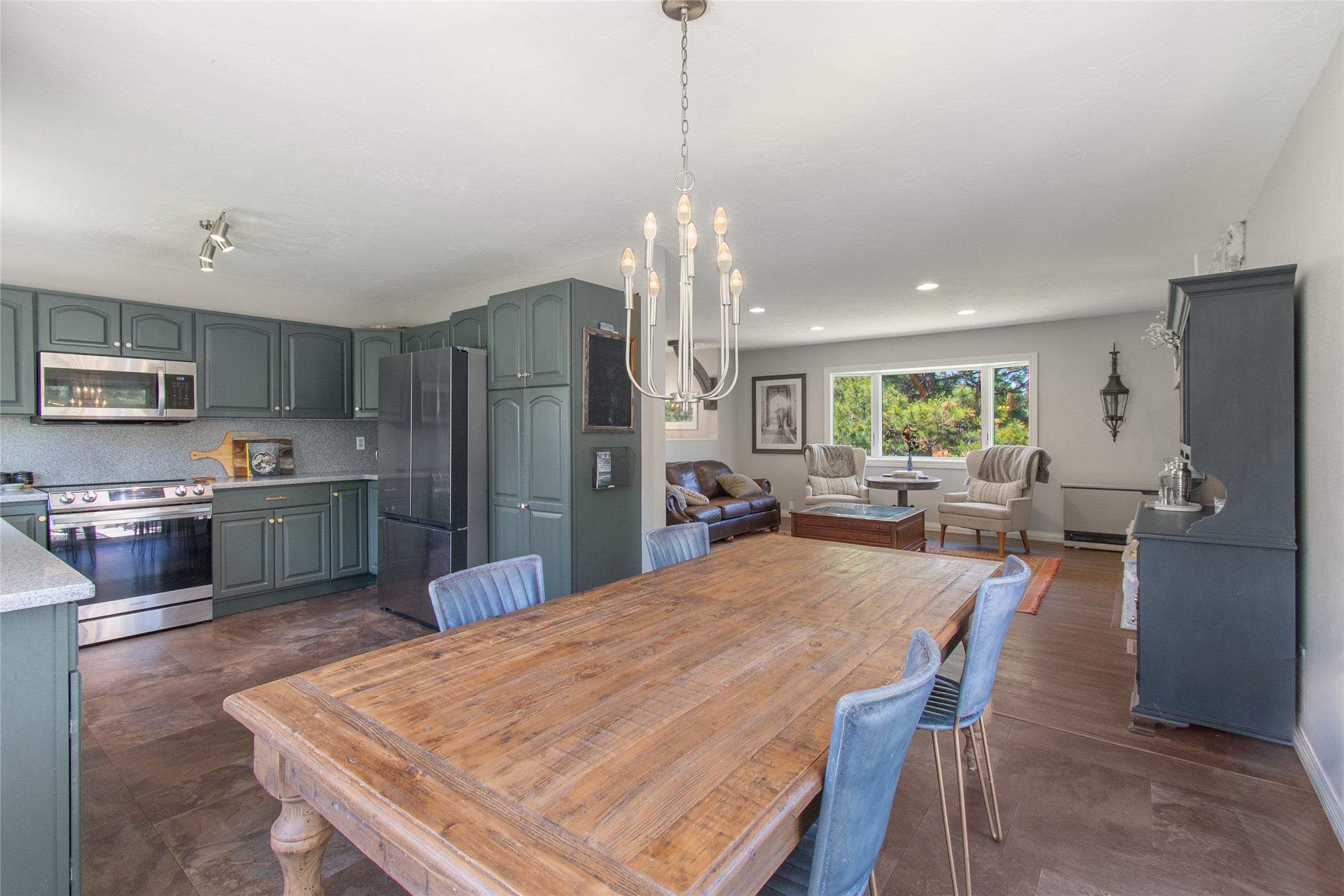 41 Saddle Mountain Drive