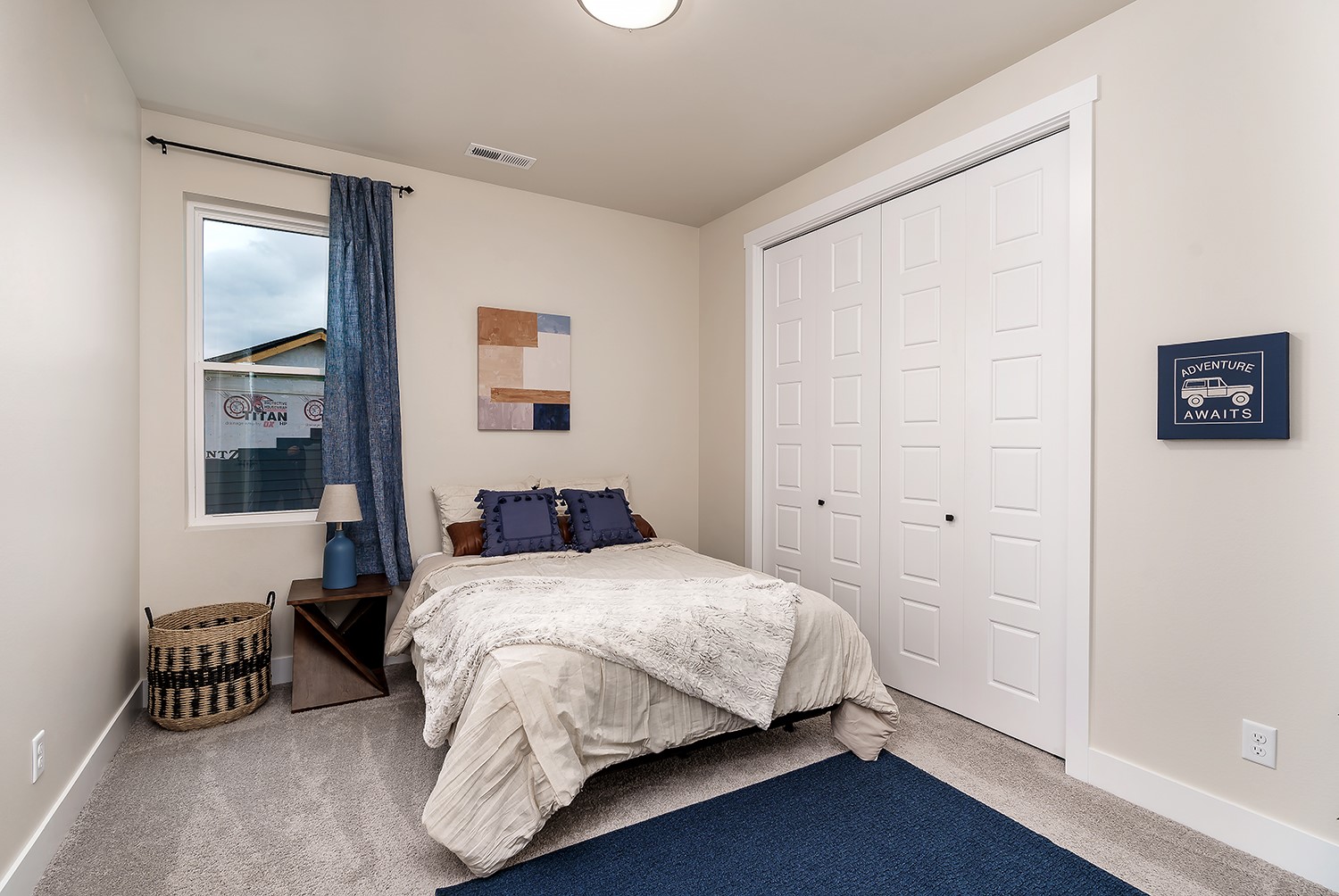 225 Kinross Court