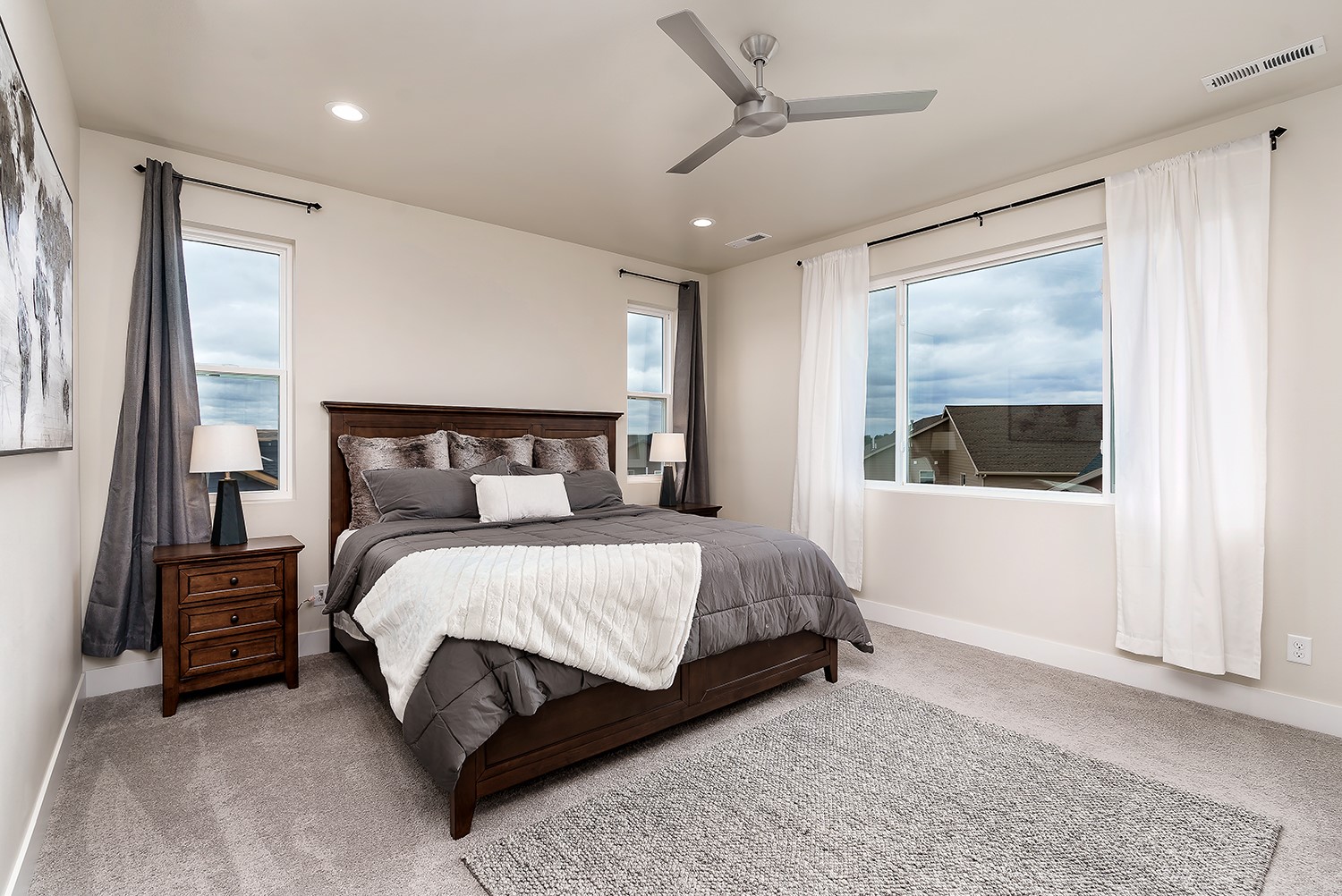 225 Kinross Court