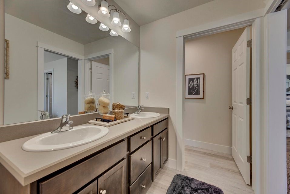 312 Meadow View Loop
