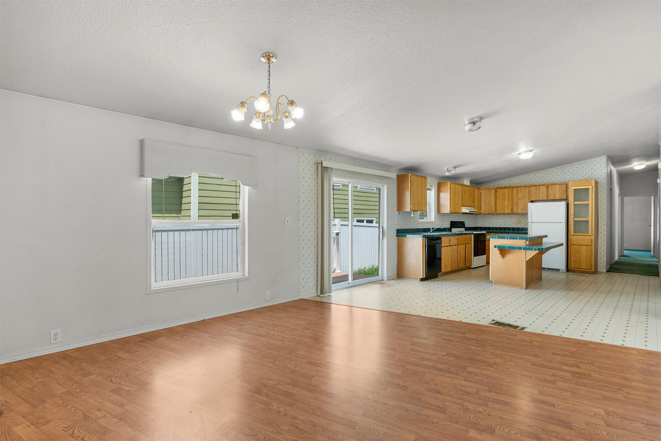 838 Locust Street
