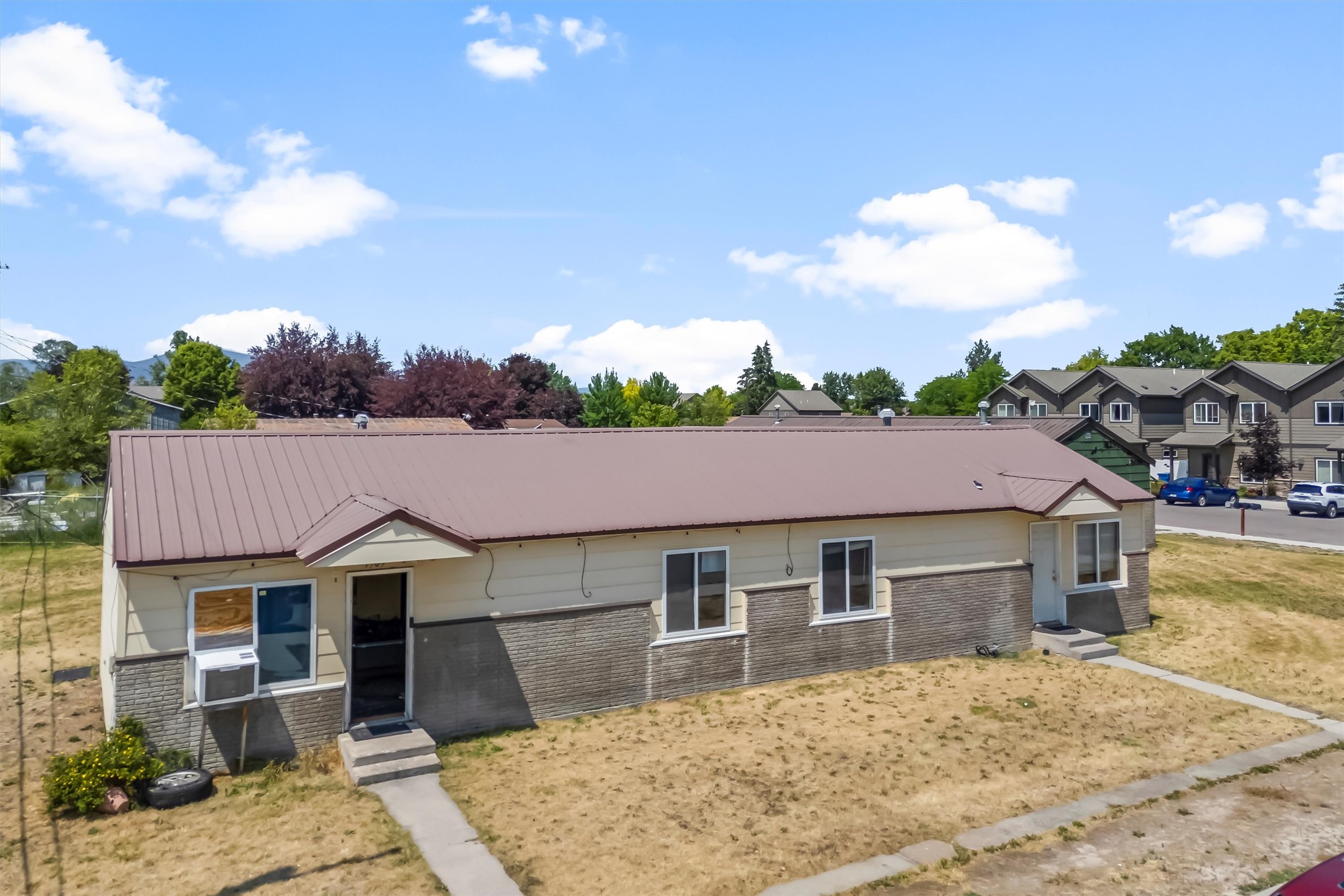 2307 Burlington Avenue