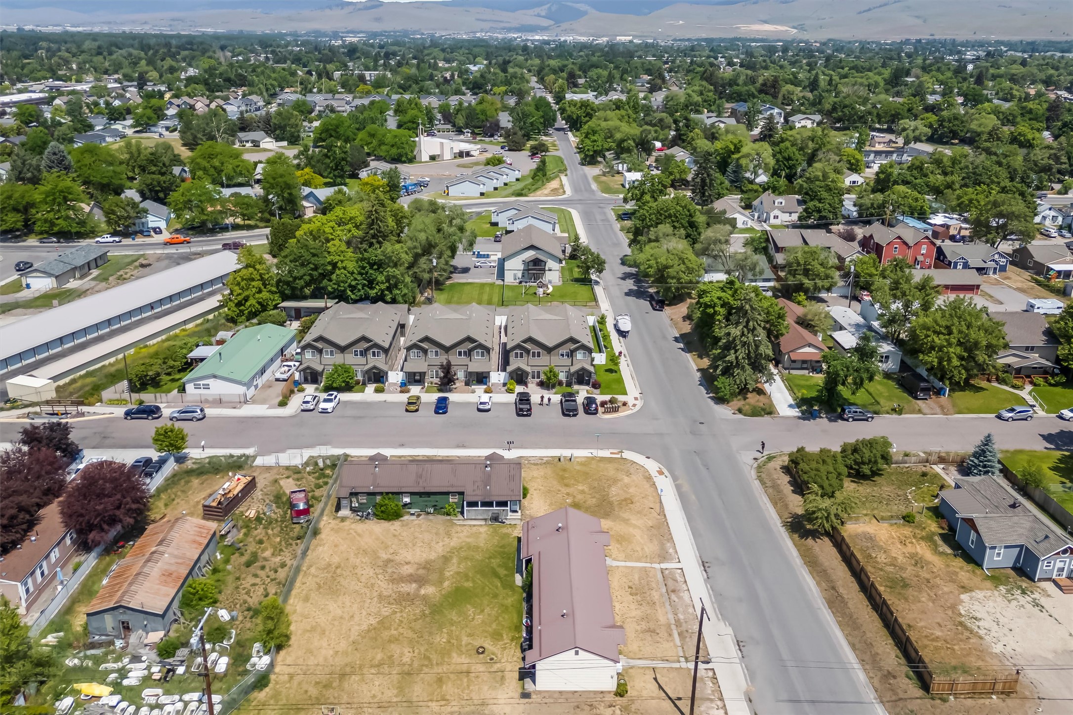 2307 Burlington Avenue