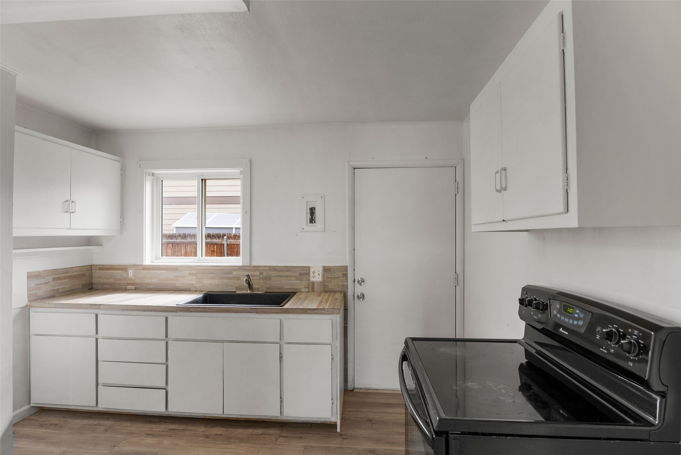 2225/2229 Kensington Avenue