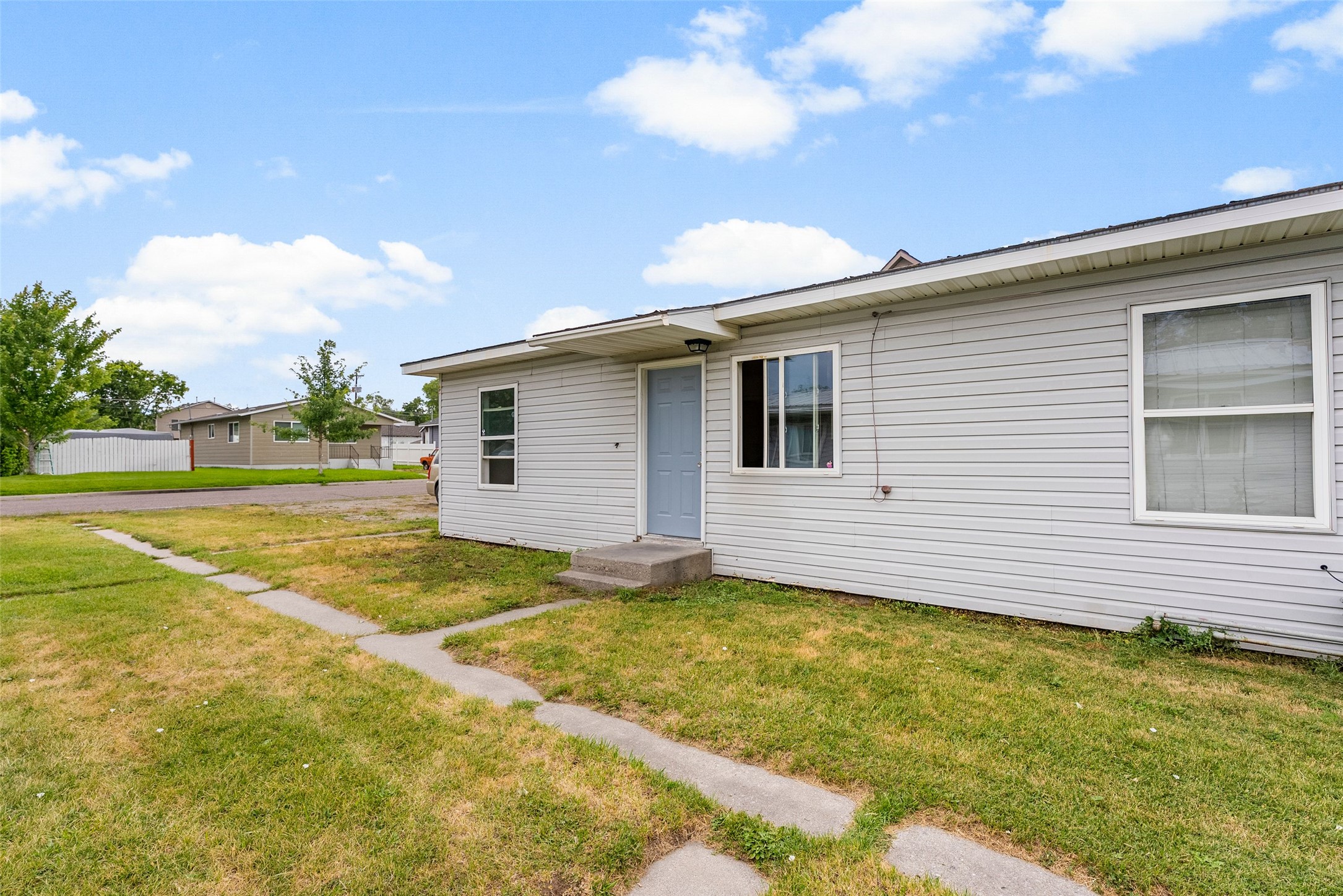 2225/2229 Kensington Avenue