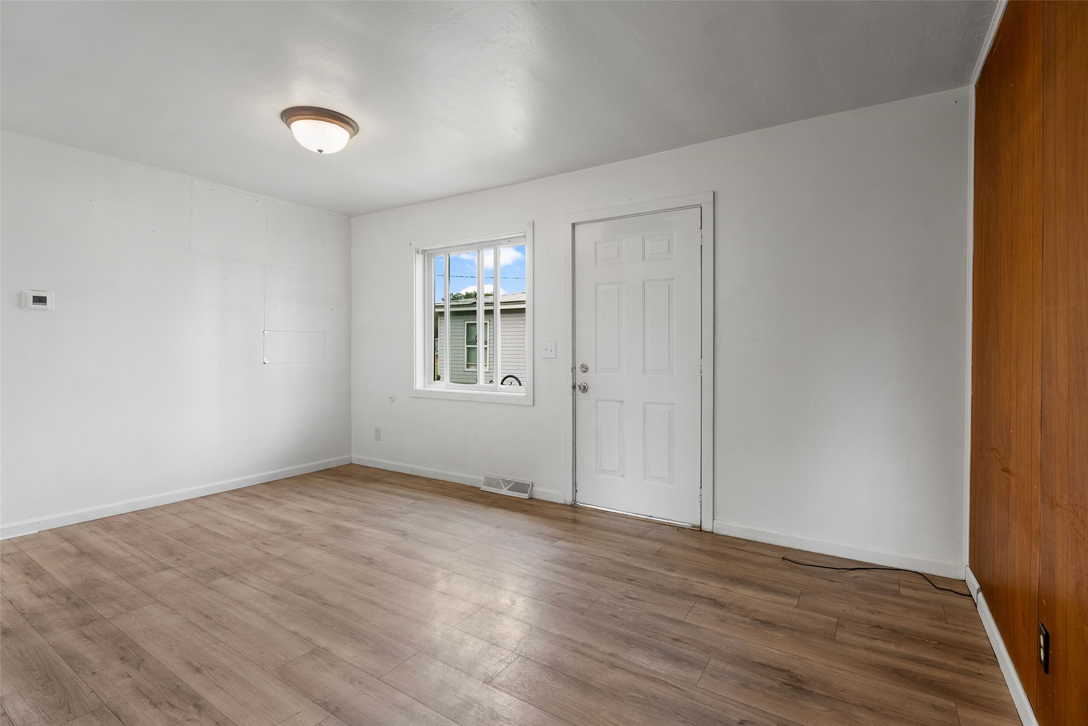 2225/2229 Kensington Avenue