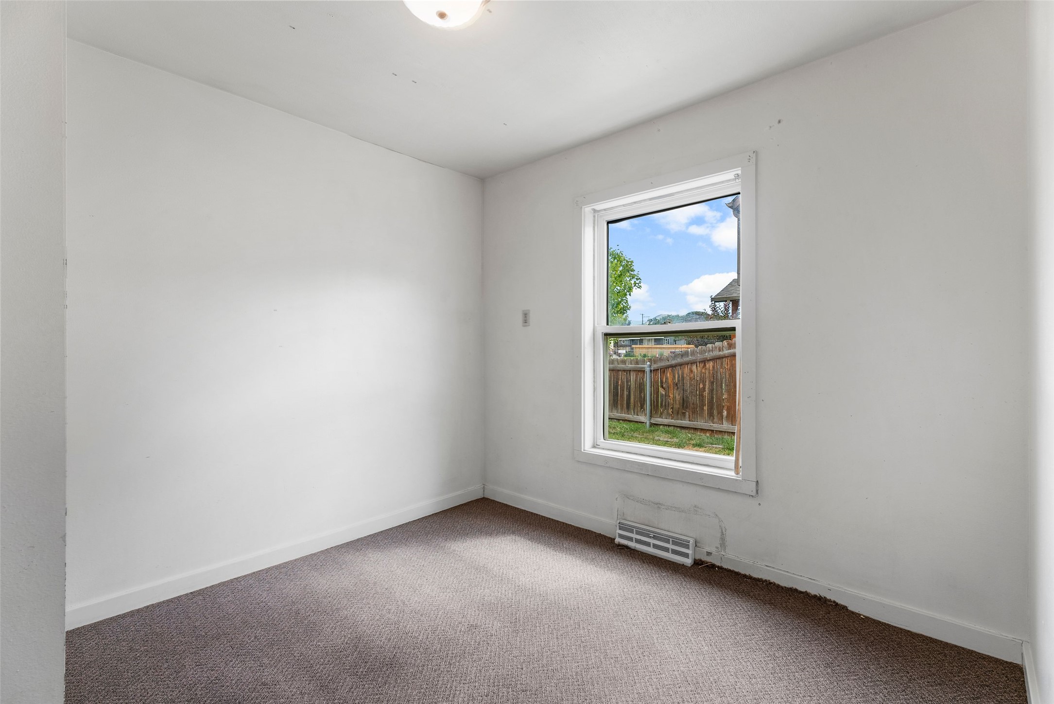 2225/2229 Kensington Avenue