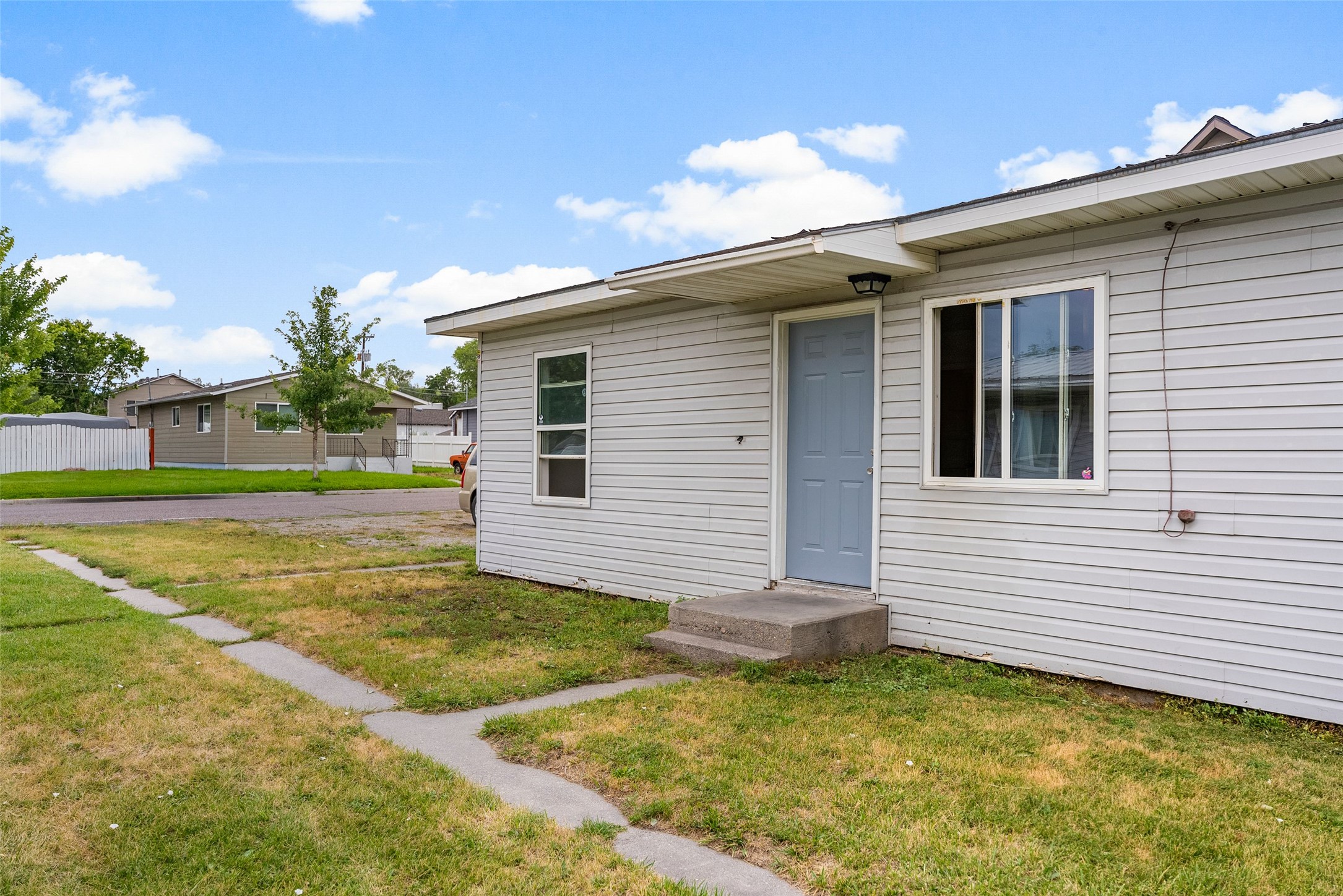 2225/2229 Kensington Avenue