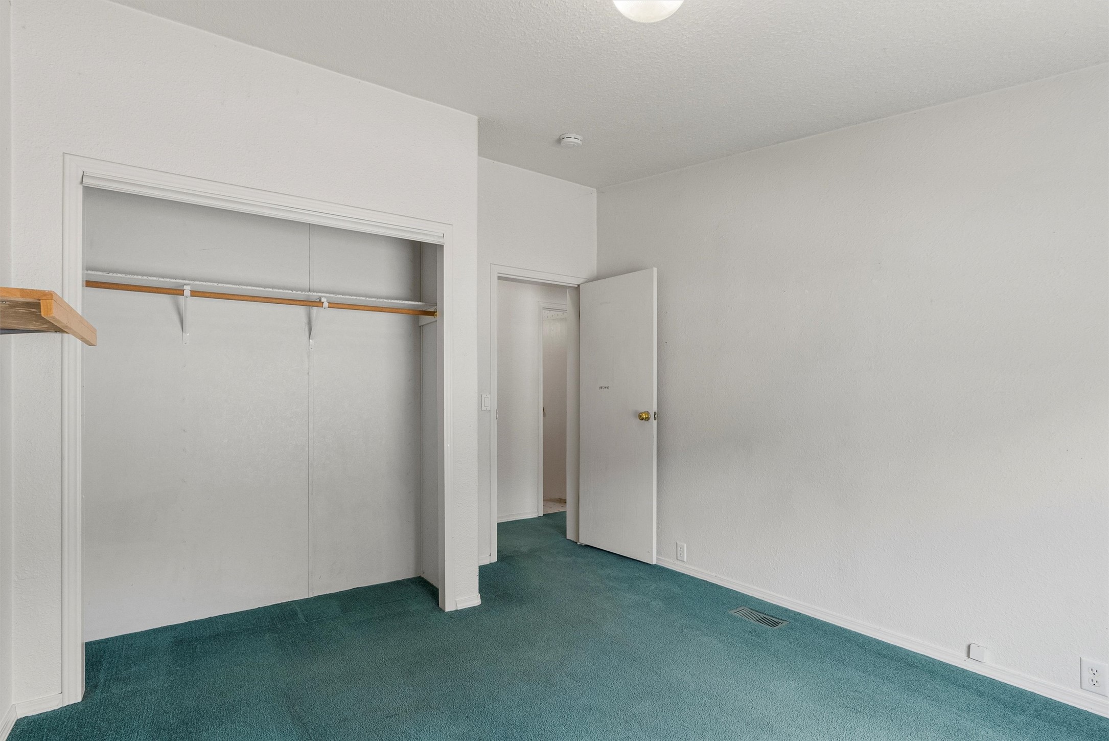 838 Locust Street