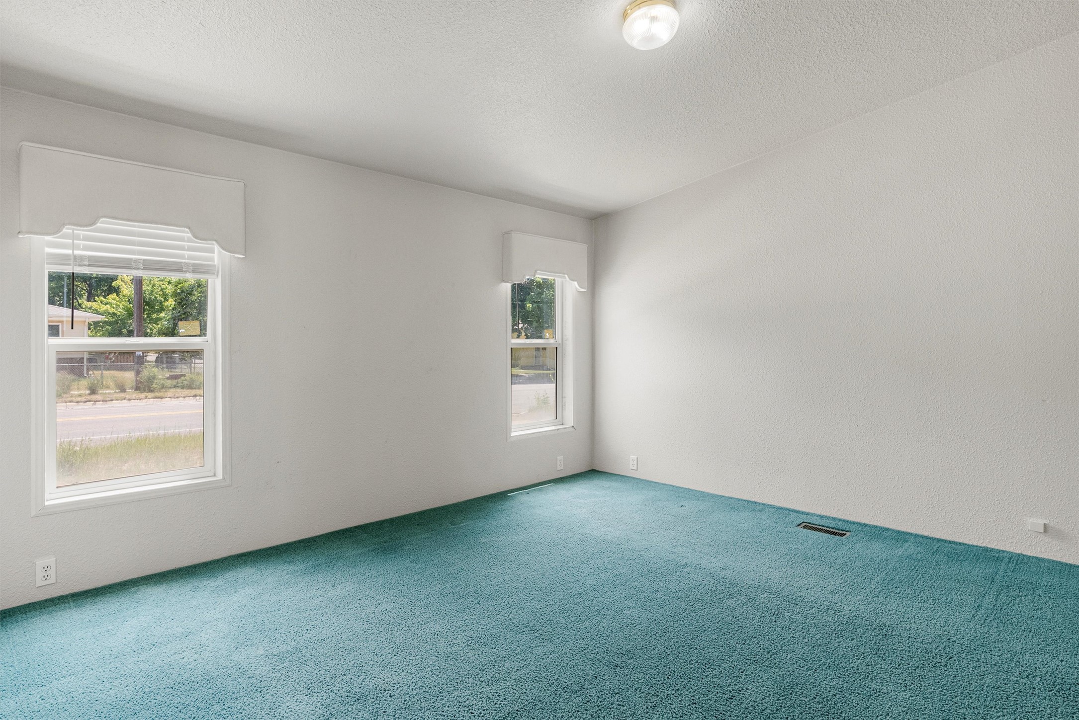 838 Locust Street