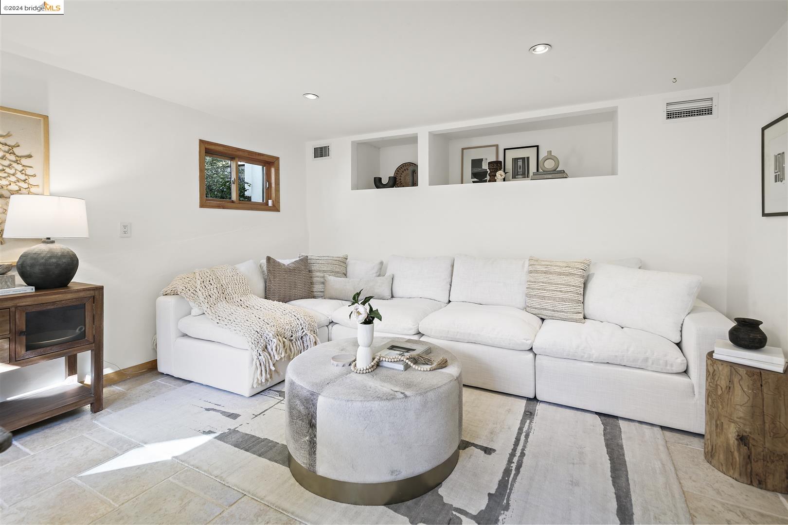 511 Santa Barbara Rd
