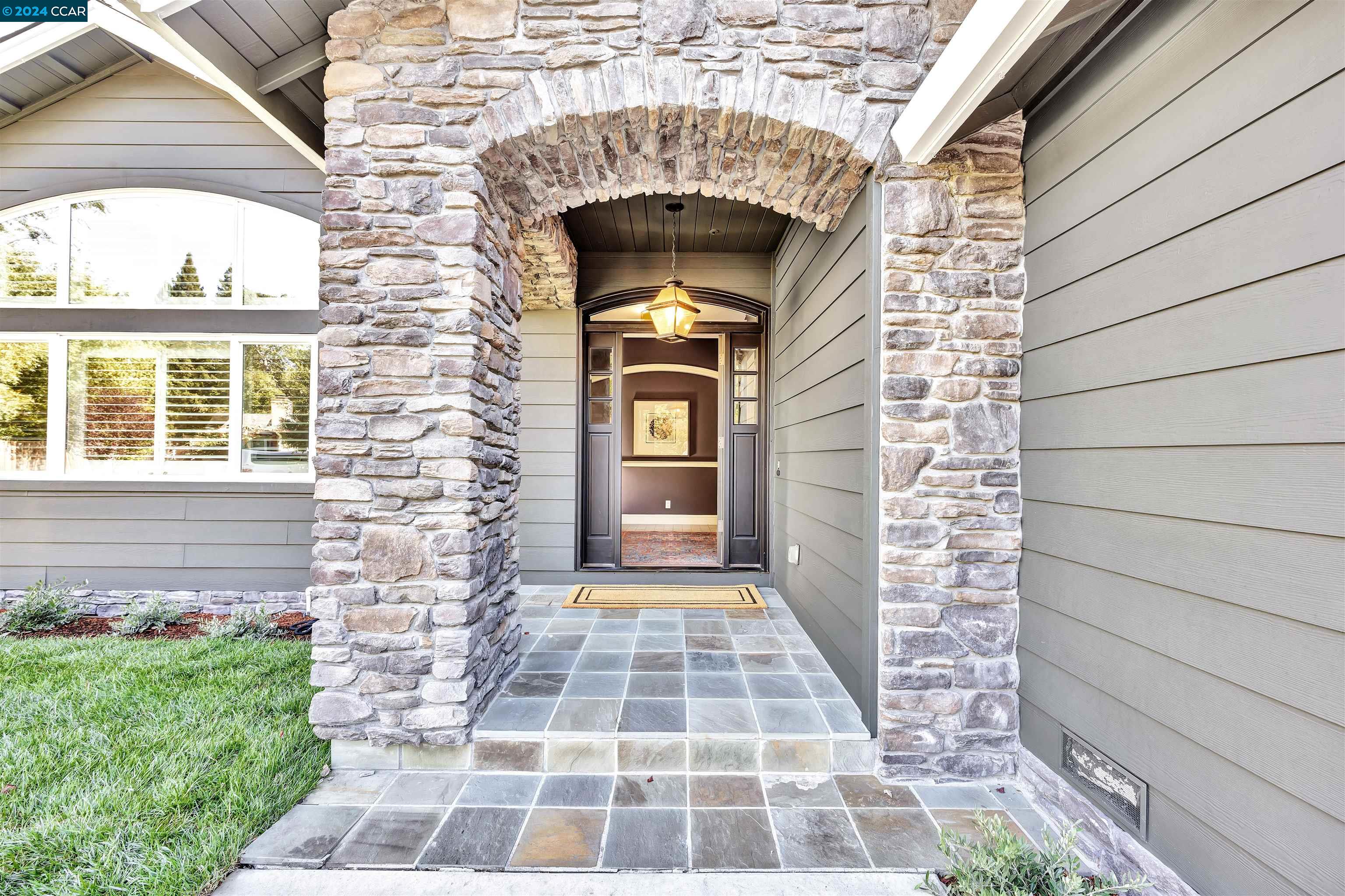 3494 Freeman Rd