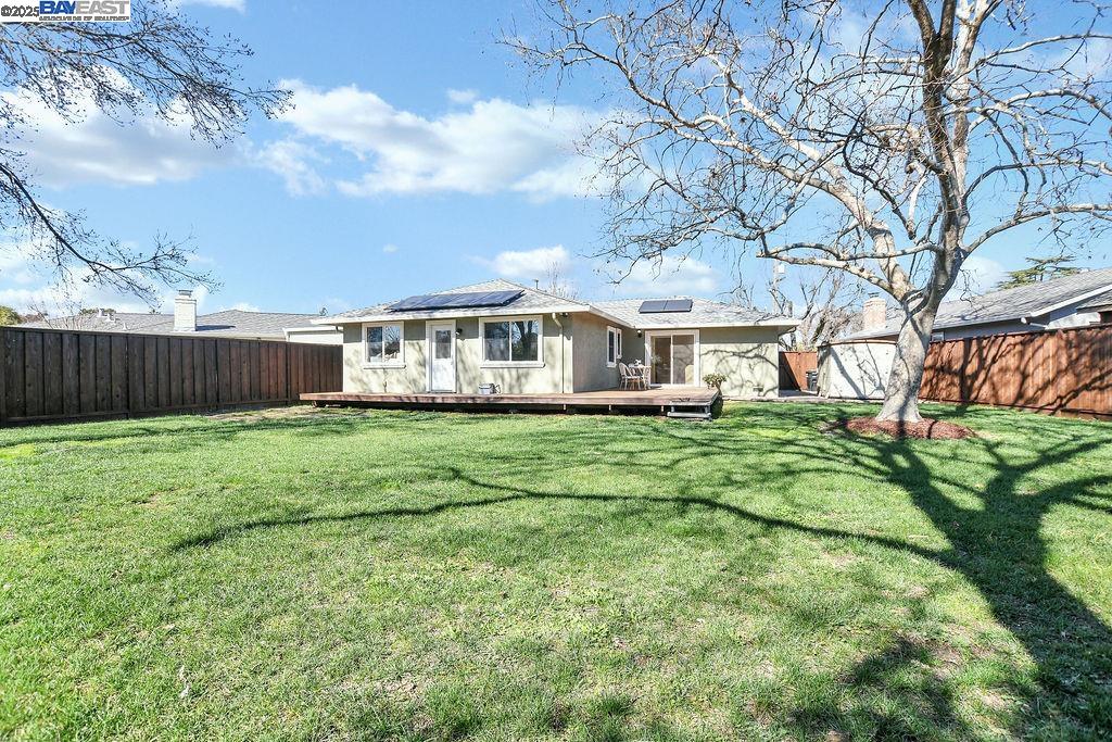 2398 Eugene Ct