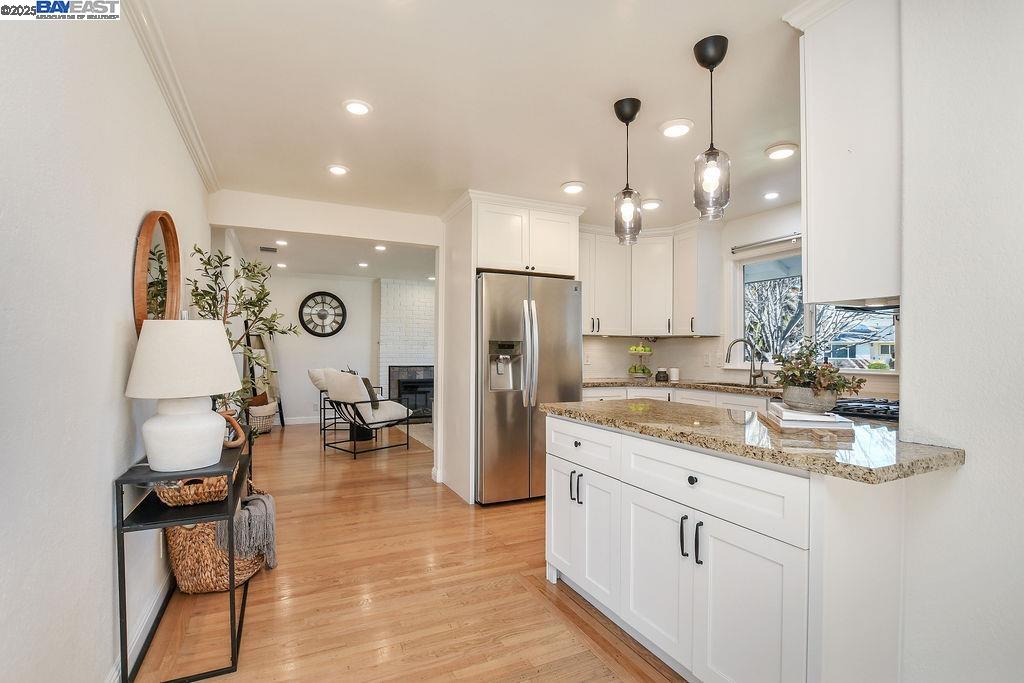 2398 Eugene Ct