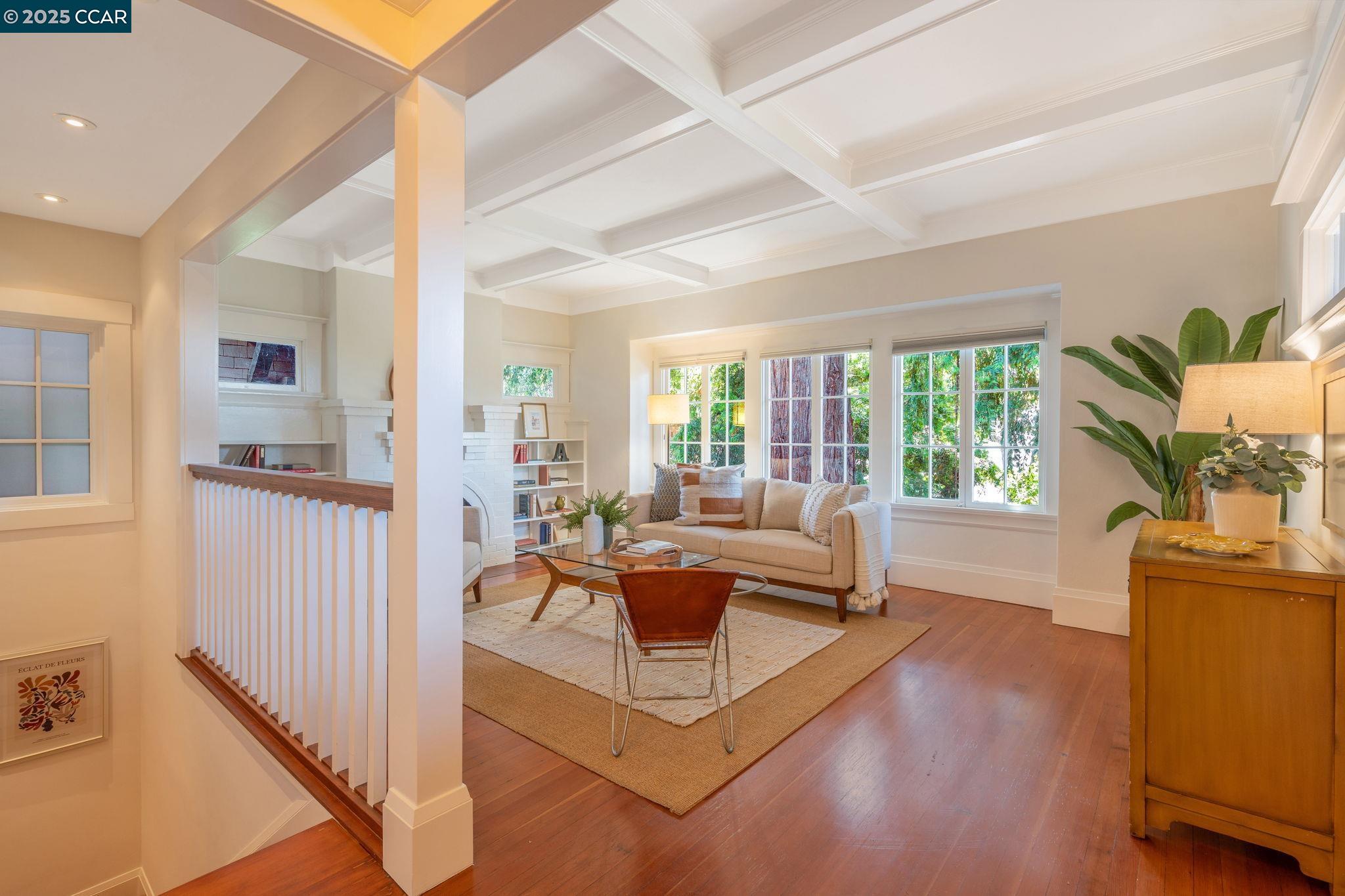 240 Monte Vista Ave