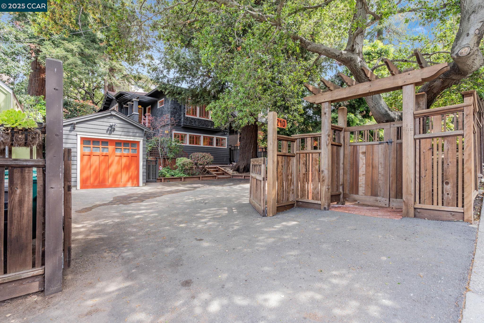 240 Monte Vista Ave